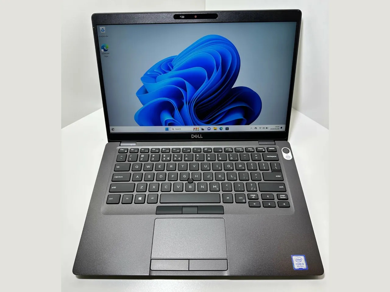 Dell Latitude 5400 Intel i5, 8th Gen Laptop with 8GB Ram Win 11 Refurb