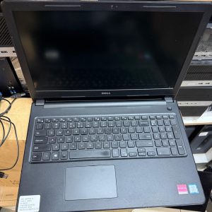 Dell Inspiron 15 Core i7 8th Gen 16GB RAM 512GB SSD Radeon 520 Graphics Laptop