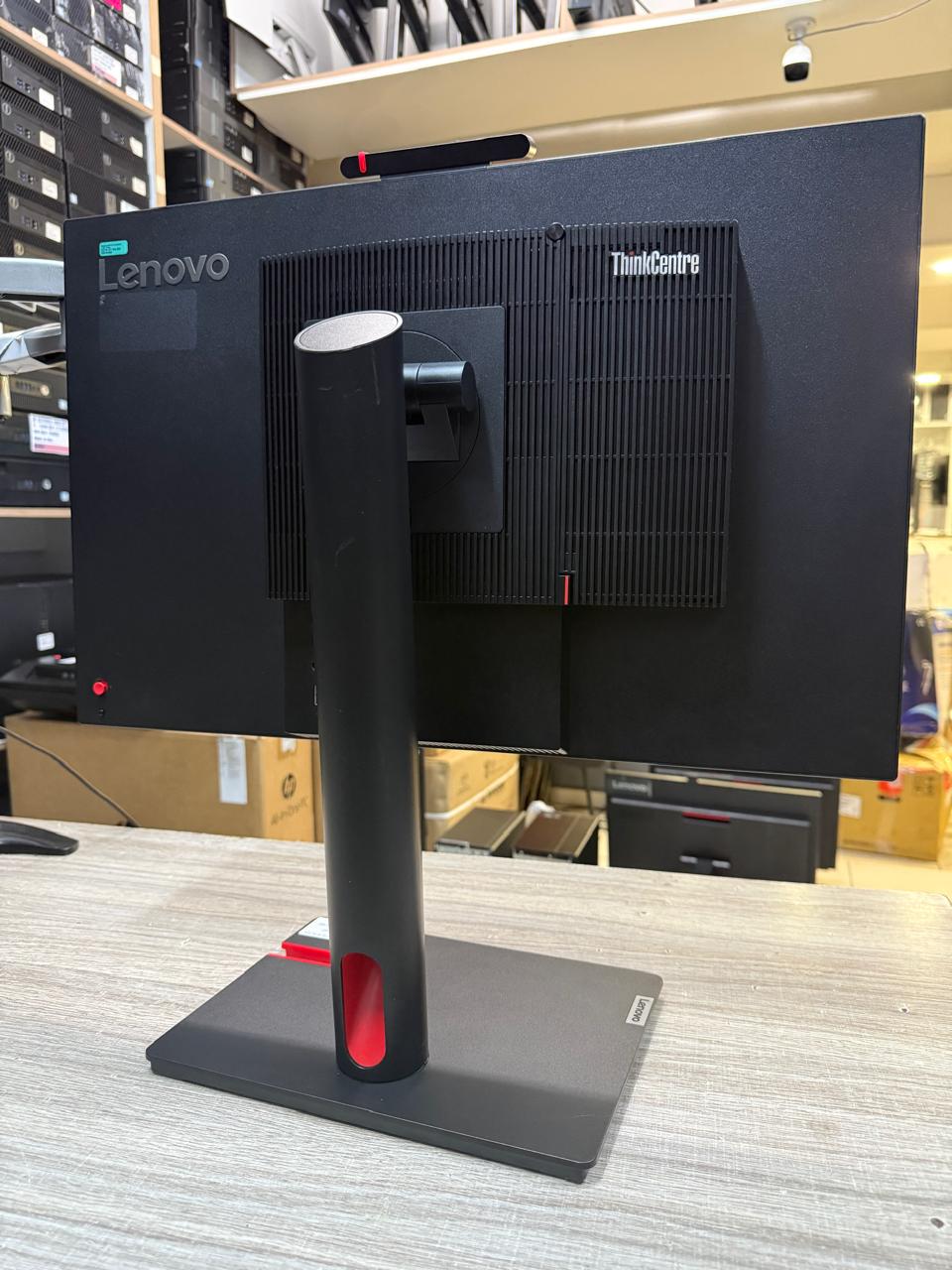 Lenovo ThinkCentre Tiny-in-One 24" Touchscreen All-in-One PC Demo - Image 2