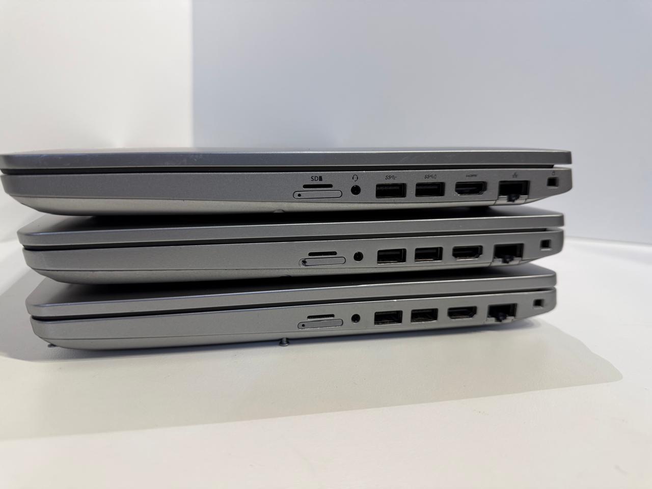 Dell Precision 3551 15.6 Mobile Workstation - Intel i7-10850H 2.7GHz 16GB DDR4 RAM 512GB SSD Nvidia rx p620 4gb Refurbished - Image 3
