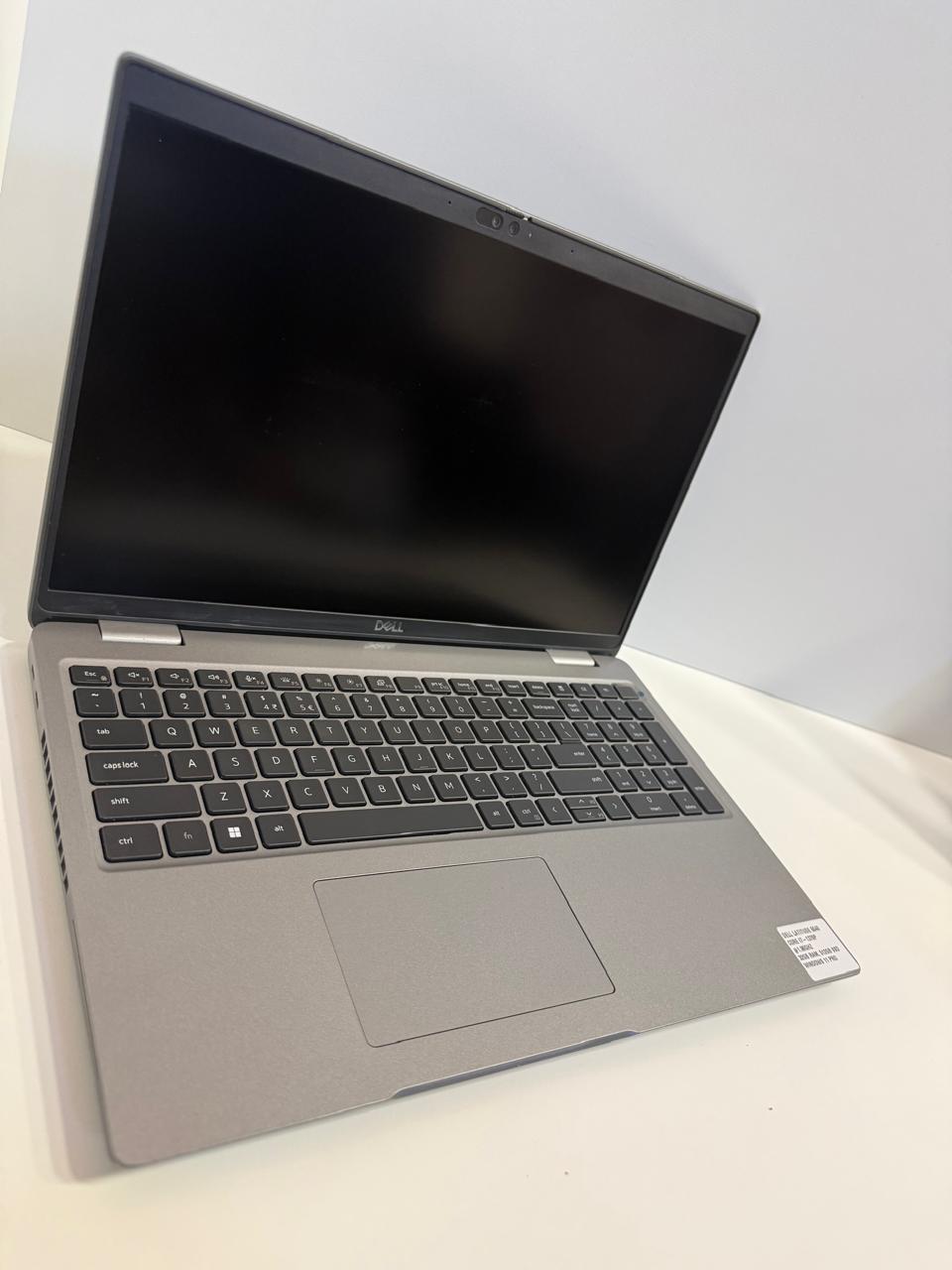 Dell Latitude 5540 i7 1365U 32 GB Ram 512GB SSD 15.6″ FHD Refurbished.